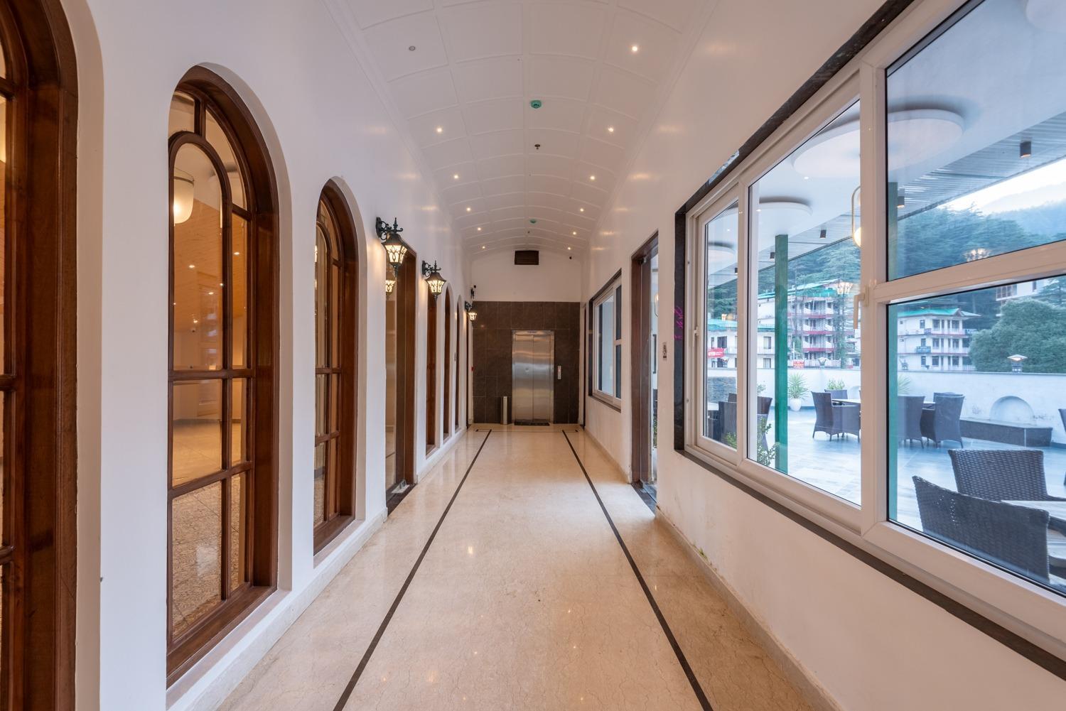 Quality Inn By Lawrence Hotels 达兰萨拉 外观 照片